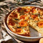 Recette du clafoutis abricot-romarin : un dessert d'été facile, fondant et original — photo 1